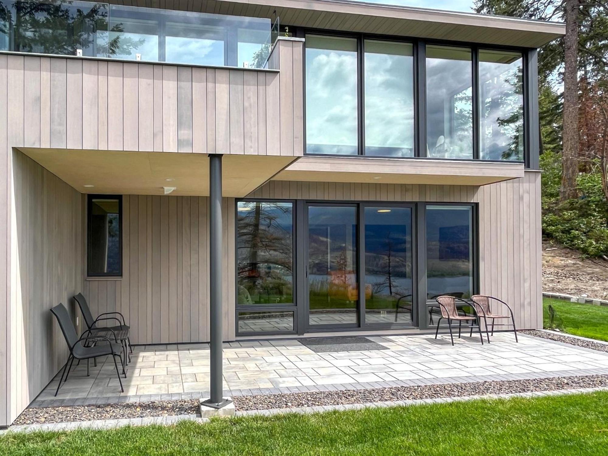 Kelowfornia Lakeview Retreat Kelowna Exteriör bild